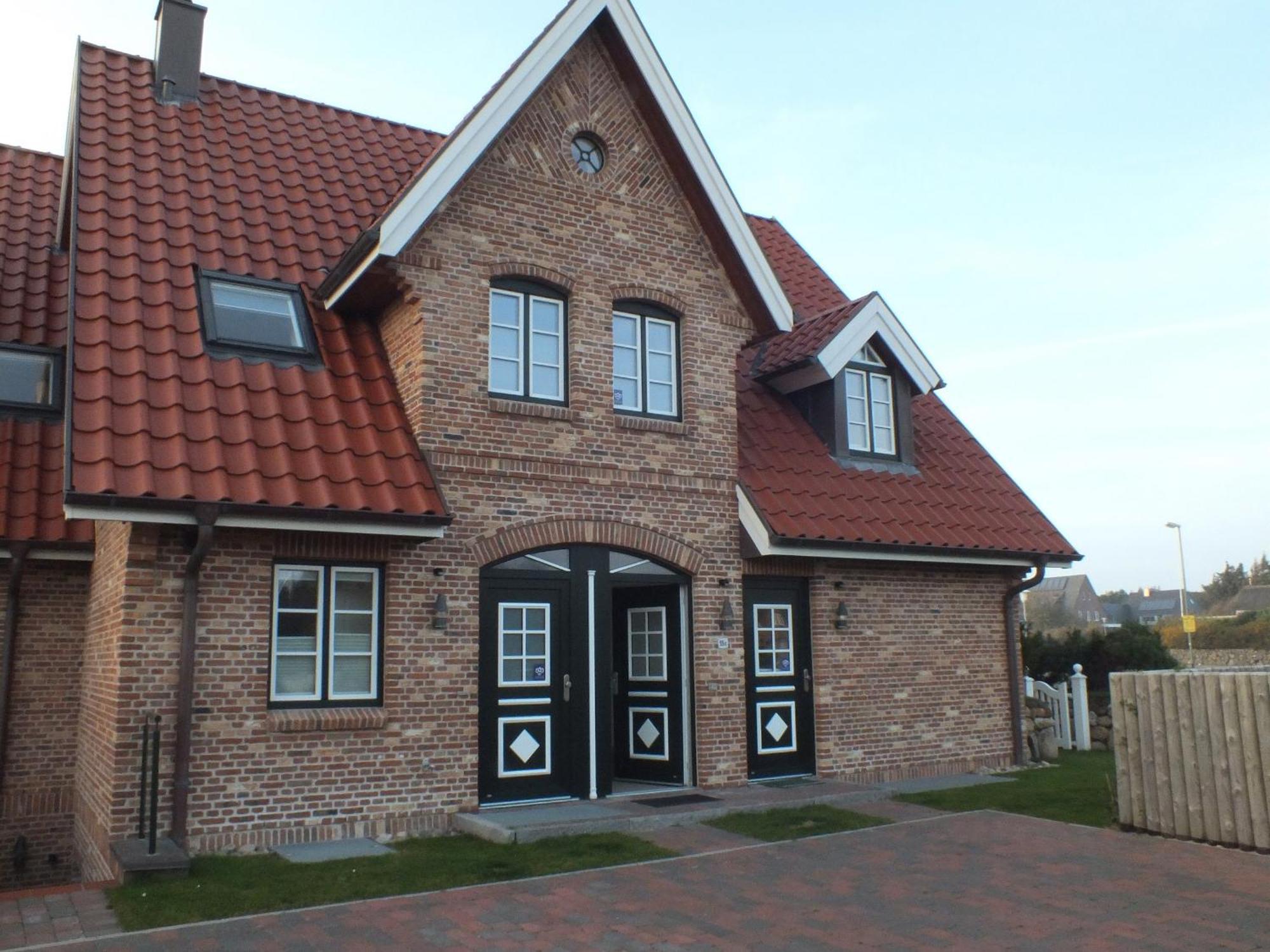 Norderstrasse 55c, W11, Dg, Sundowner Apartment *